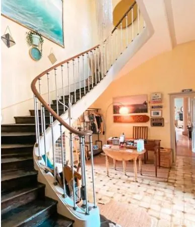 Jolly Château - Private Damien Couette-café