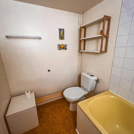 Jolly Château - Private Damien Le Bernard