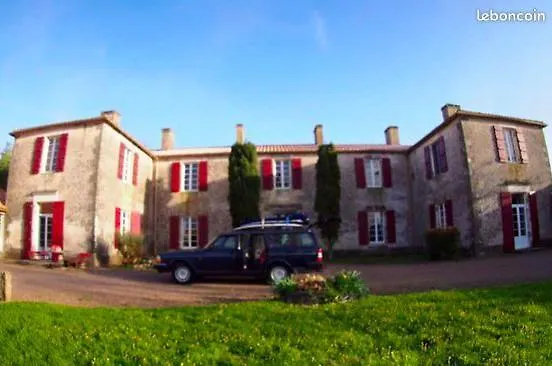 Jolly Château - Private Damien